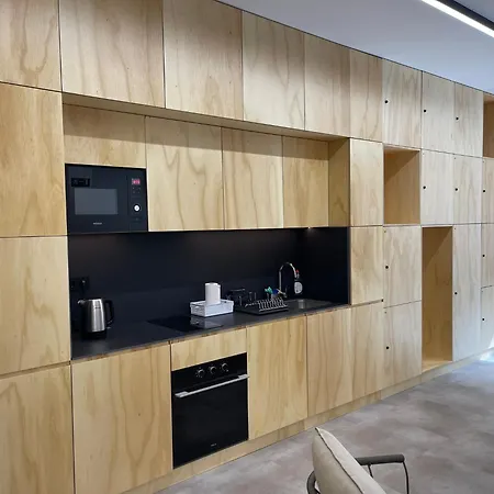 Urban Cube カプセルホテル *