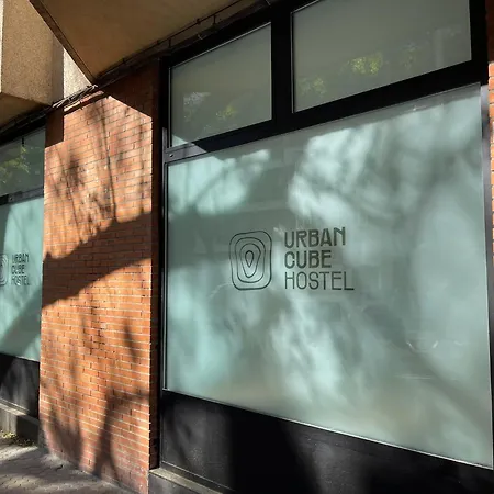 Urban Cube Hotel cápsula