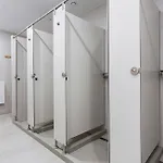 فندق-كبسولة Urban Cube