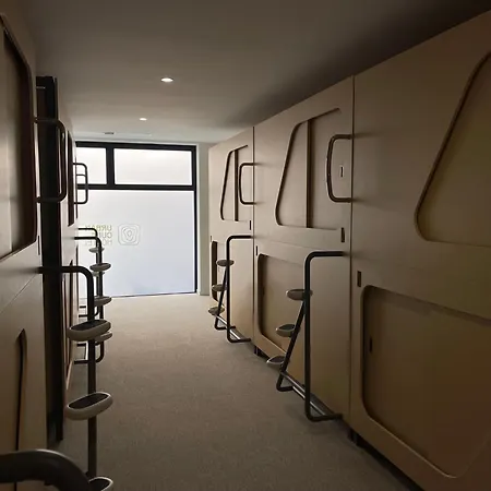 Капсульный отель Urban Cube